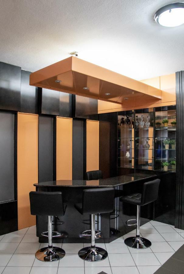 Christine'S Downtown Suites カヴァラ エクステリア 写真